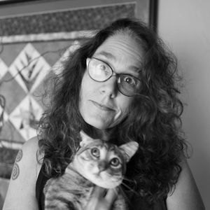 Meet your Posher, Elisa